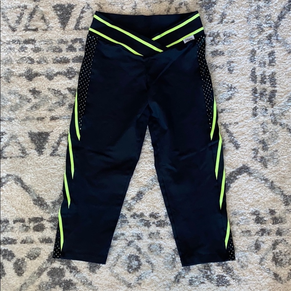 Black and Neon Yellow Cropped Leggings